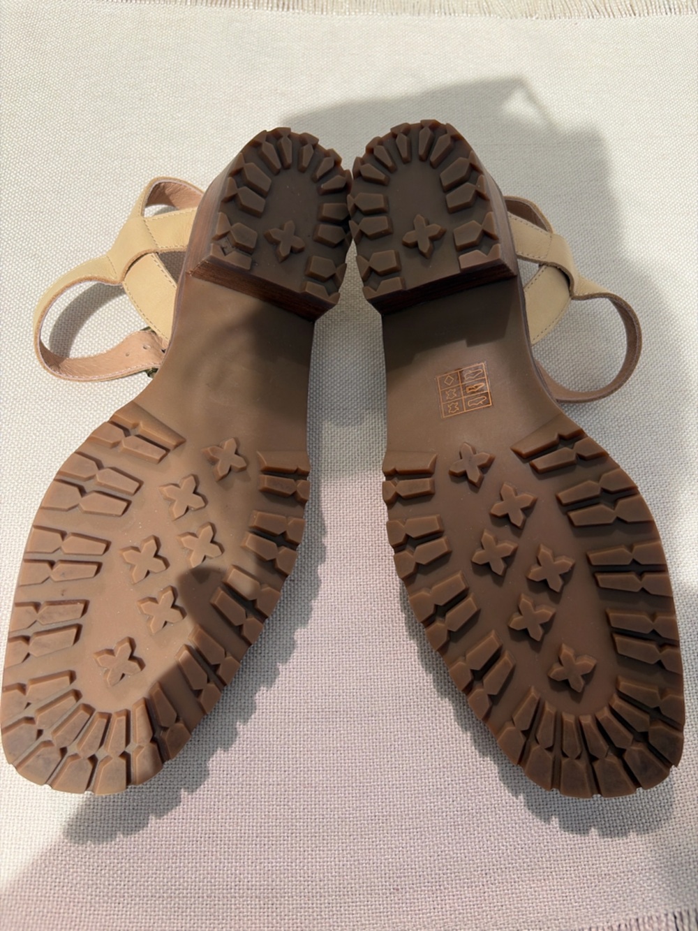 Madewell Claudie Lugsole Mary Jane Heels Beige Leather Slingback US 6.5 EUC - Picture 5 of 11